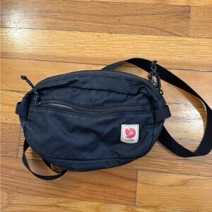 Fjallraven Black HIGH COAST HIP PACK